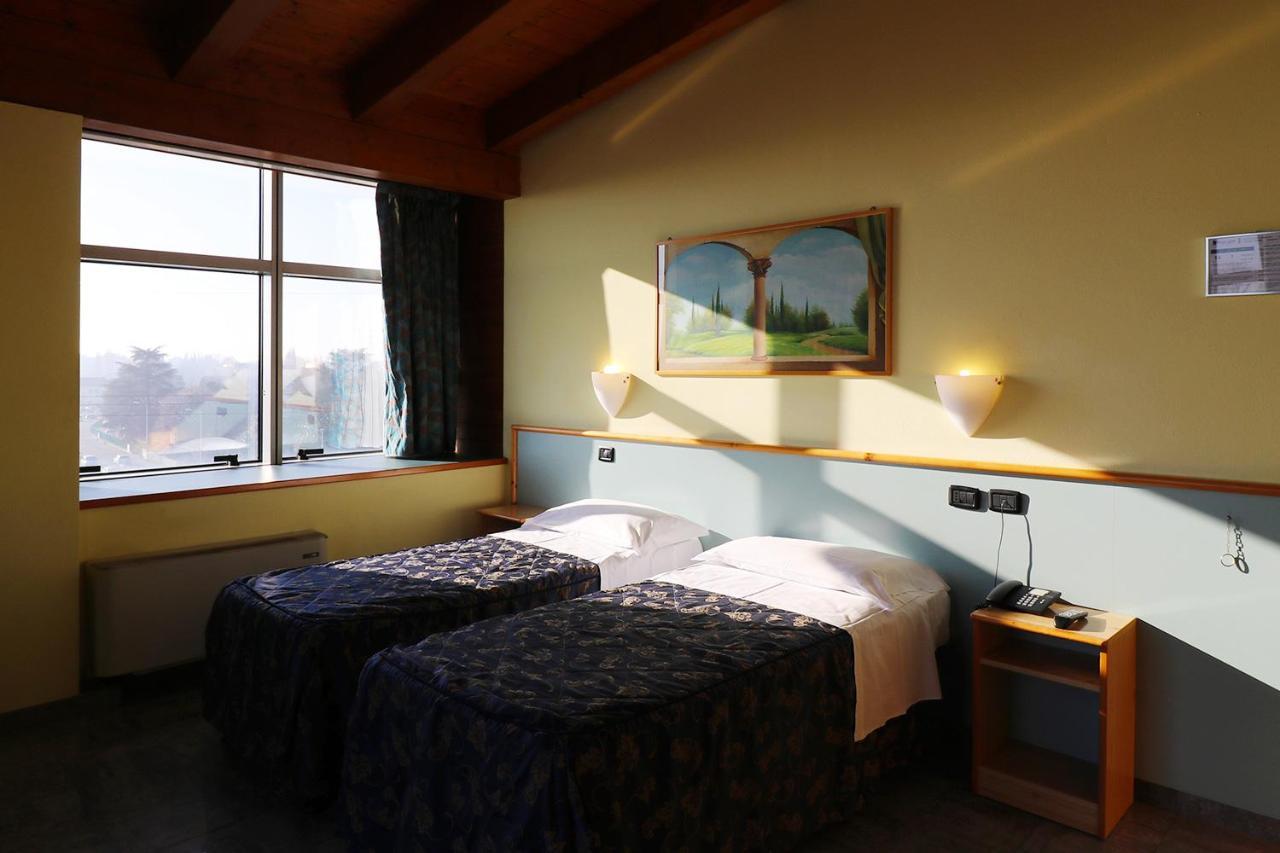 Hotel Sabo' Castel Maggiore Ngoại thất bức ảnh